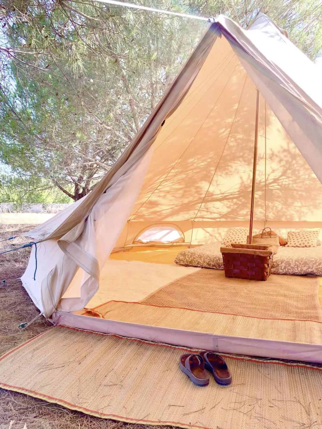 Glamping On Organic Yoga Farm With Natural Swimming Pool Near Beach มอนคาราปาโช ภายนอก รูปภาพ