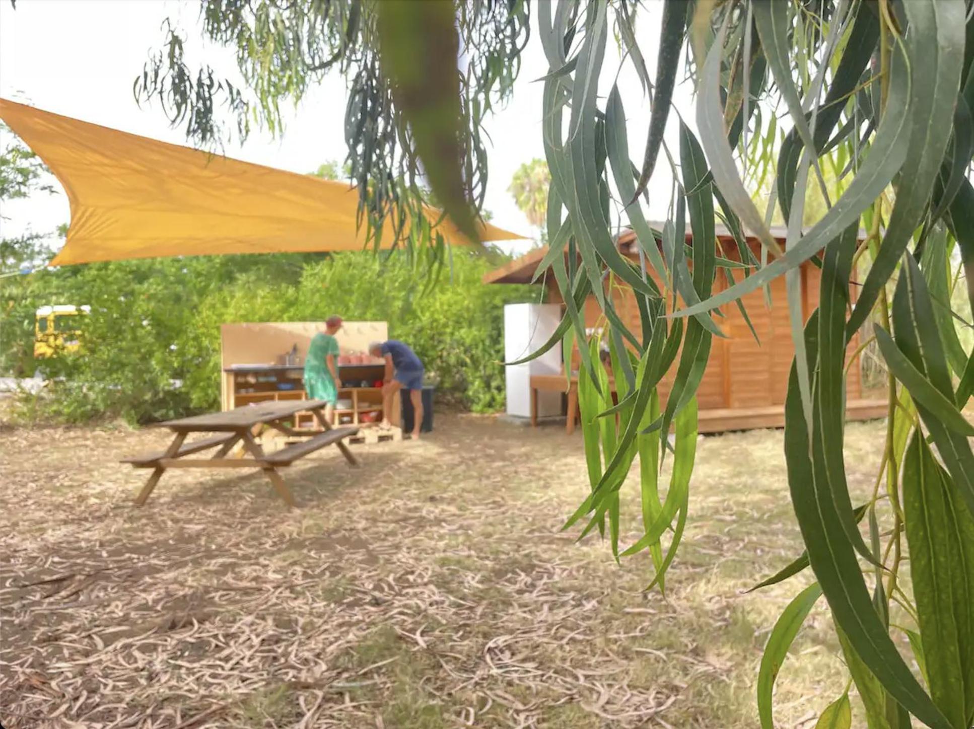 Glamping On Organic Yoga Farm With Natural Swimming Pool Near Beach มอนคาราปาโช ภายนอก รูปภาพ