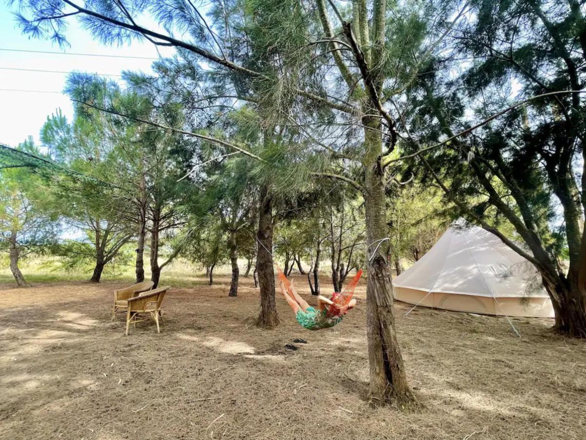 Glamping On Organic Yoga Farm With Natural Swimming Pool Near Beach มอนคาราปาโช ภายนอก รูปภาพ